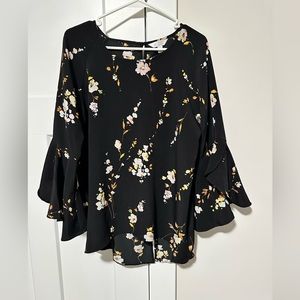 Lauren Conrad bell sleeve floral top